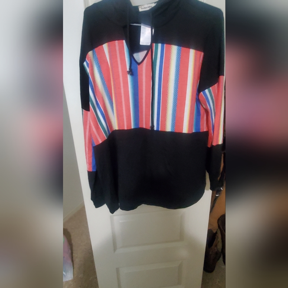 Hoodie long sleeve new with tags